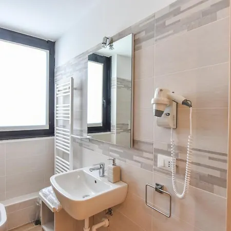 Happy Milano Aparthotel Cesano Maderno