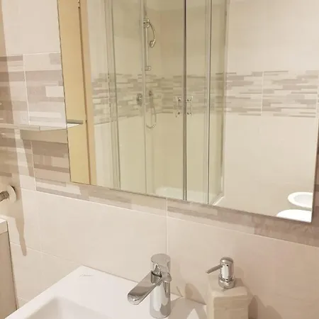 Happy Milano Aparthotel *